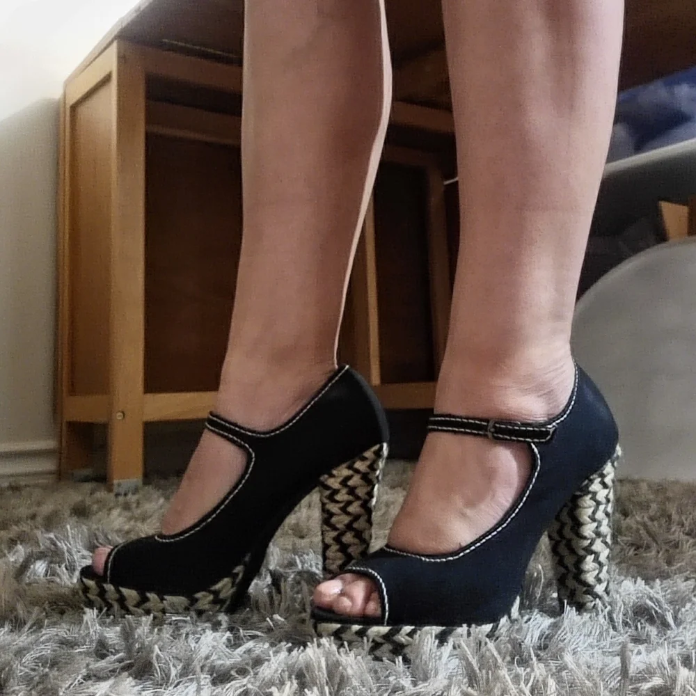 American Rag Black and Tan Platform Heels